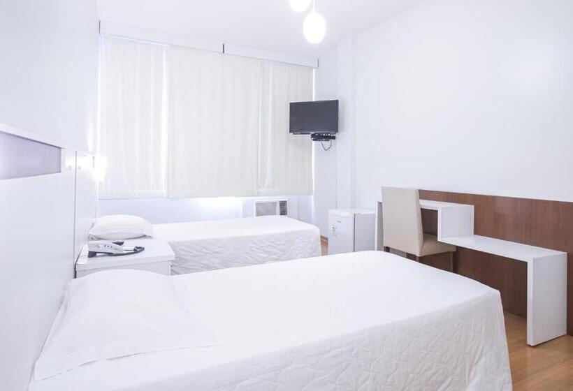 스탠다드 룸, Gracher Brusque