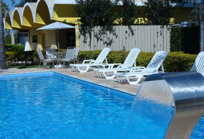 スタンダードシングルルーム, Green Village