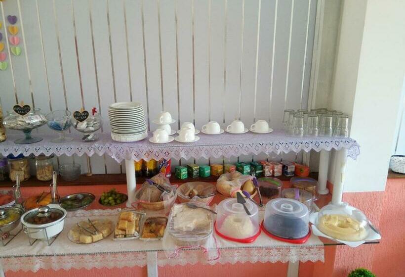 スイート, Pousada Lilás