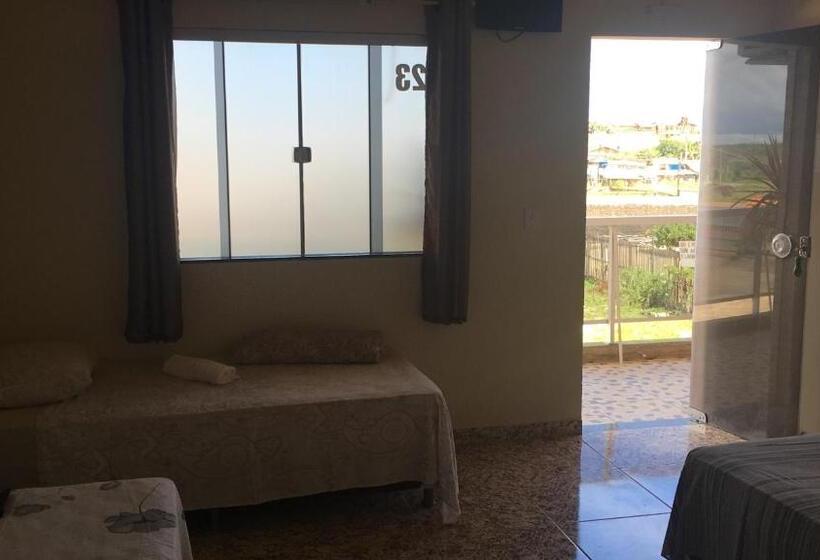 スタンダード４人部屋, Pousada Pampulha