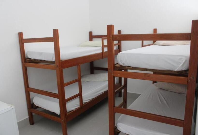 침실 1개 아파트, Satelite  Itanhaem