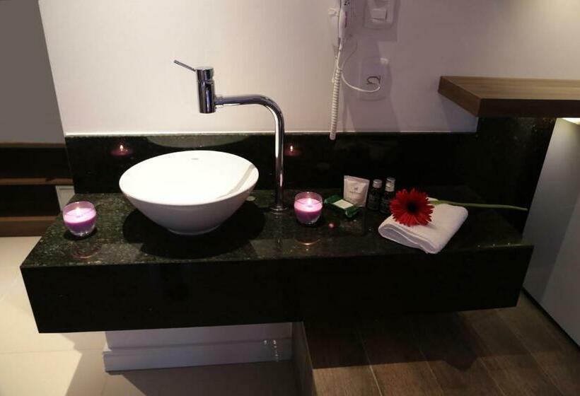 جناح ديلوكس, São Mateus