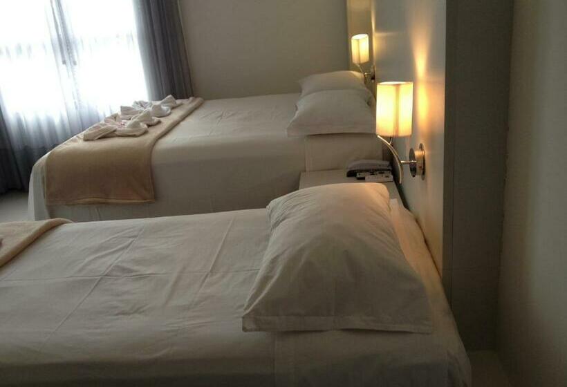 جناح ديلوكس, São Mateus