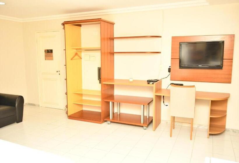 חדר דלוקס, Troodon Park