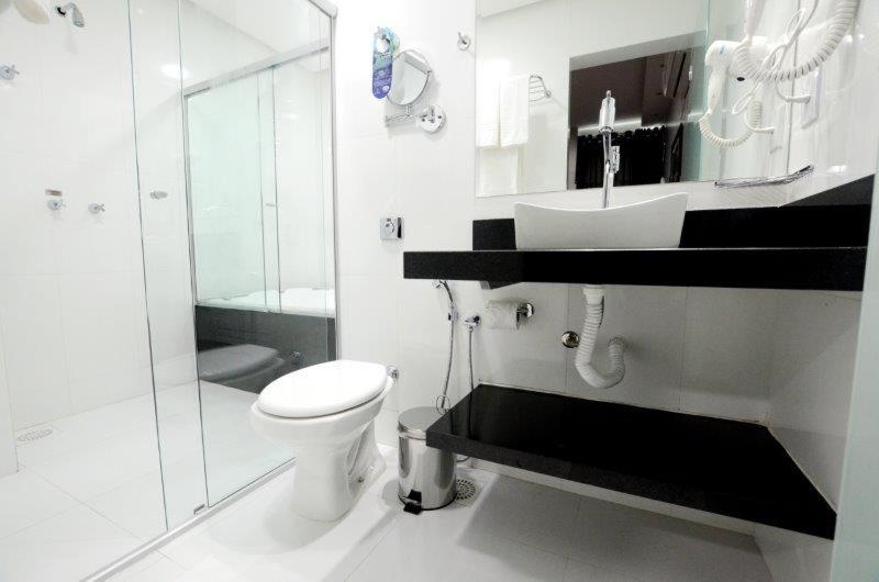 带大床的套房, Vermont Plaza