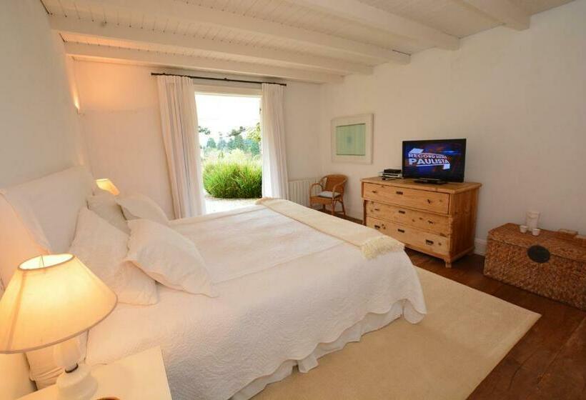 Люкс Премиум, Roots Resort