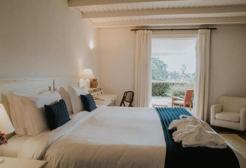 סוויטת פרמיום, Roots Resort