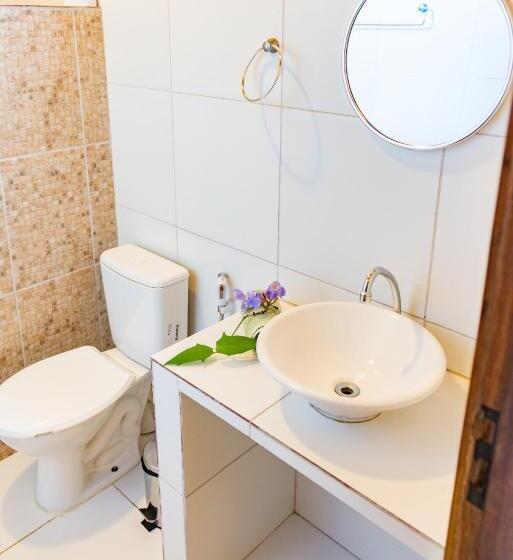 اتاق راحتی, Abaquar Hostel