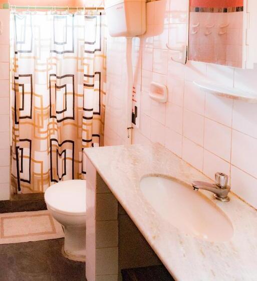 تختخواب در اتاق مشترک, Abaquar Hostel