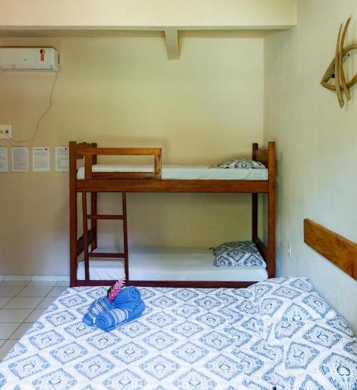 اتاق لوکس خانوادگی, Abaquar Hostel