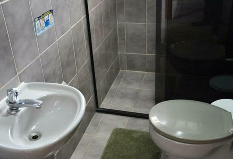 スタンダード４人部屋, Dolce Mar Ubatuba Suites