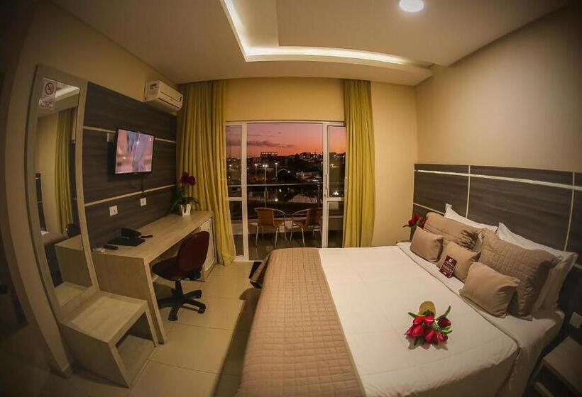 디럭스 스위트 킹 침대, Garda