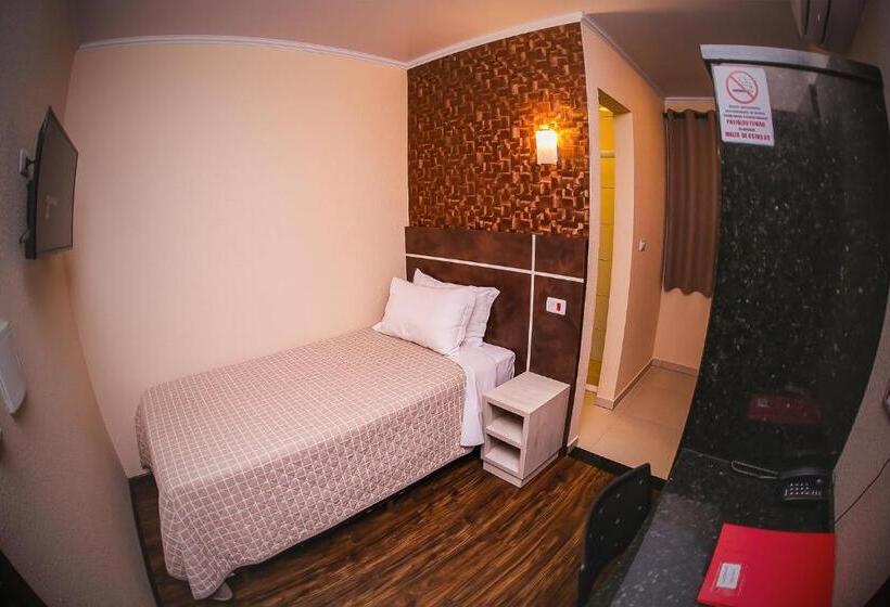 Апартаменты 1 Спальня, Garda