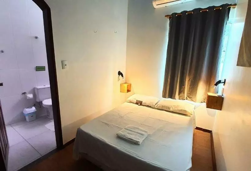 スイート, Local Hostel Manaus