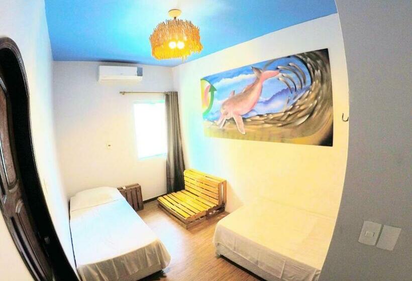 スイート, Local Hostel Manaus