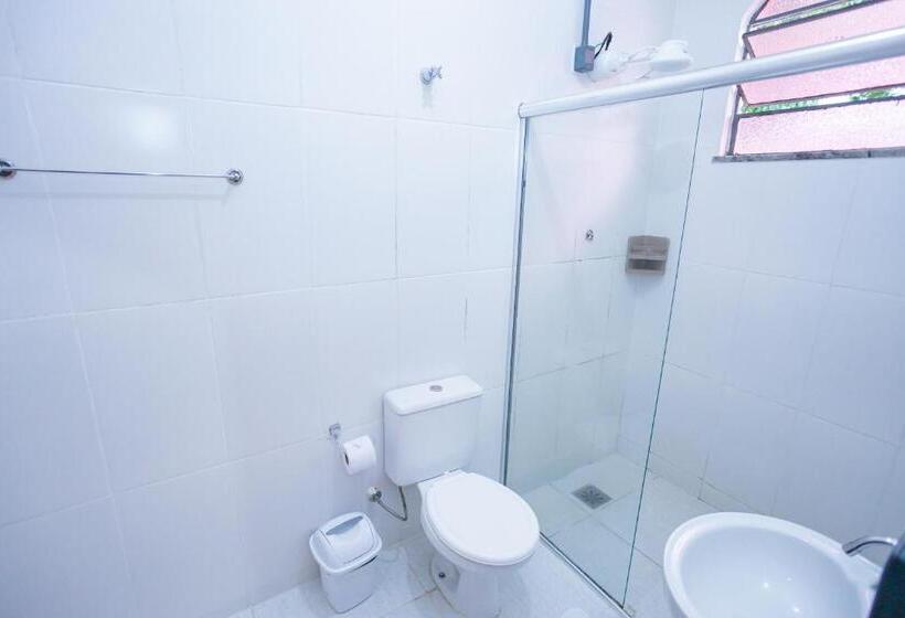 スイート, Local Hostel Manaus