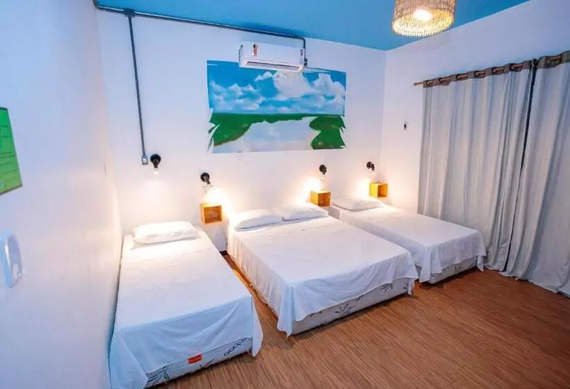 デラックスの４人部屋, Local Hostel Manaus