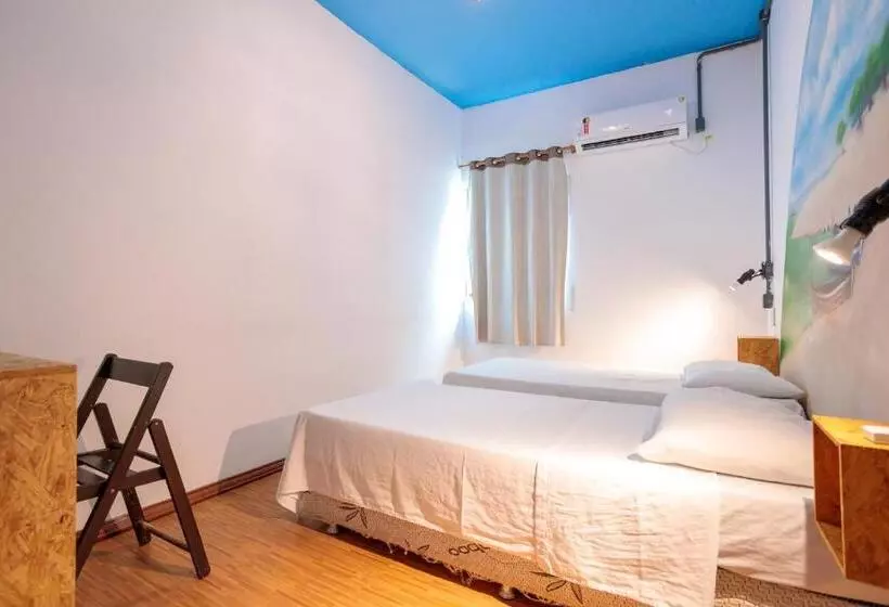 バス共有のスタンダードルーム, Local Hostel Manaus
