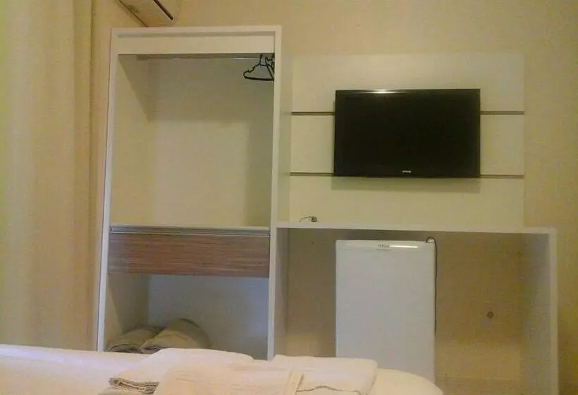 Standard Kolmen Hengen Huone, Perequê Praia