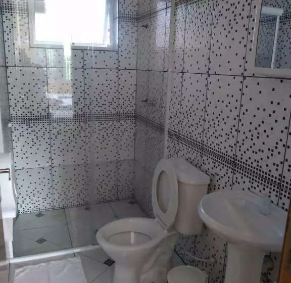 Standard Neljän Hengen Huone, Pousada Caraguá