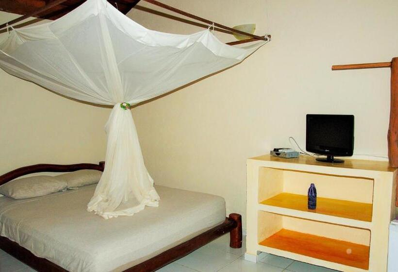 エコノミートリプルルーム, Pousada Mediterraneo