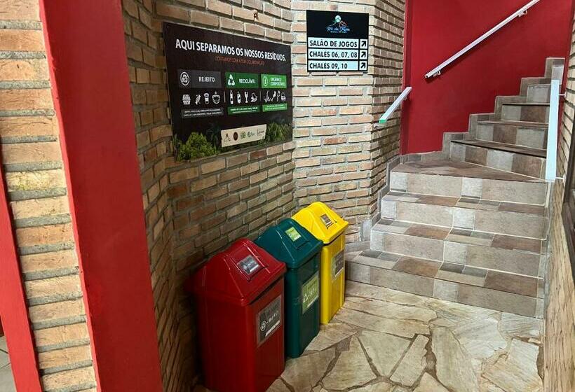 جناح, Pousada Pé Da Mata Maresias