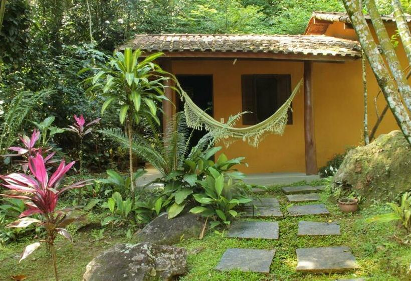 جناح, Pousada Pé Da Mata Maresias