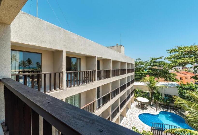 جناح مطلّ علي حمام السباحة, Pousada Recanto Do Lobo