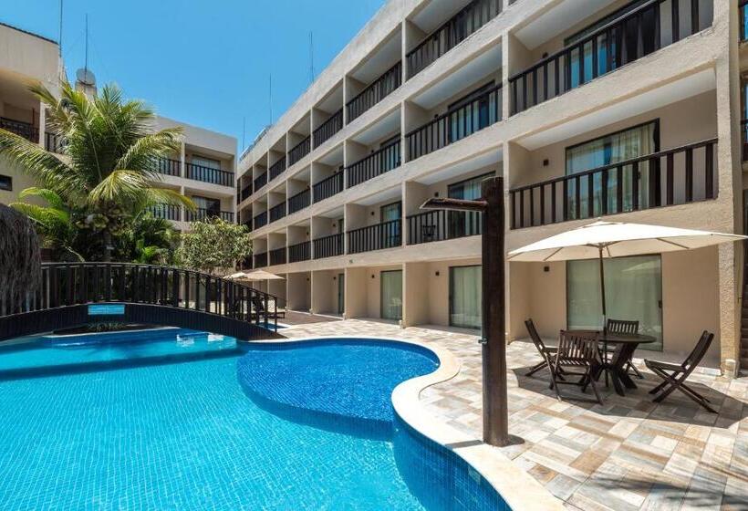 جناح مطلّ علي حمام السباحة, Pousada Recanto Do Lobo