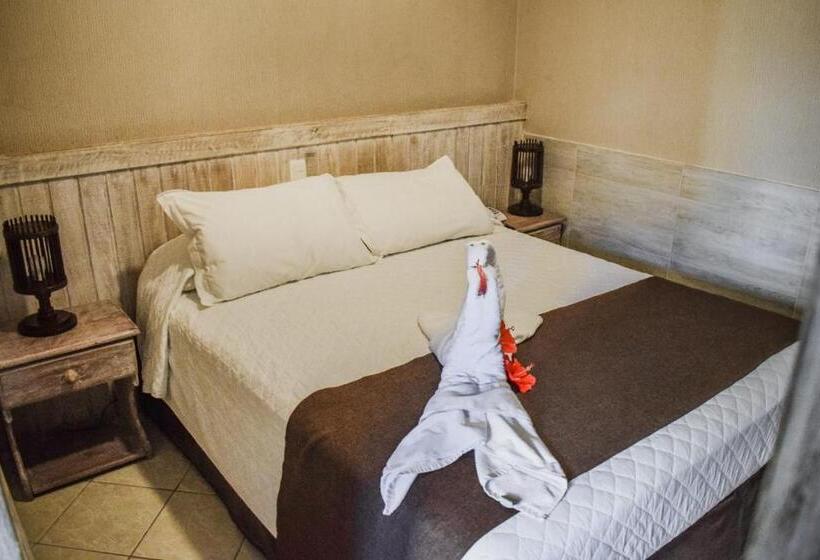 غرفة عائلية, Pousada Recanto Do Lobo