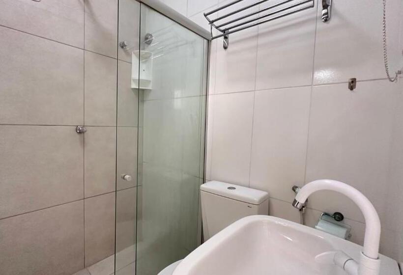 Quarto Triplo Estandar, Pousada Sao Luiz