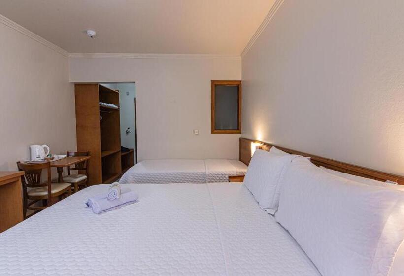 스위트, Pousada Villa Verde