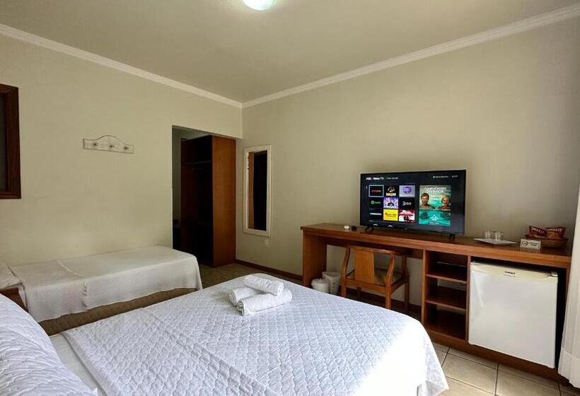 스위트, Pousada Villa Verde