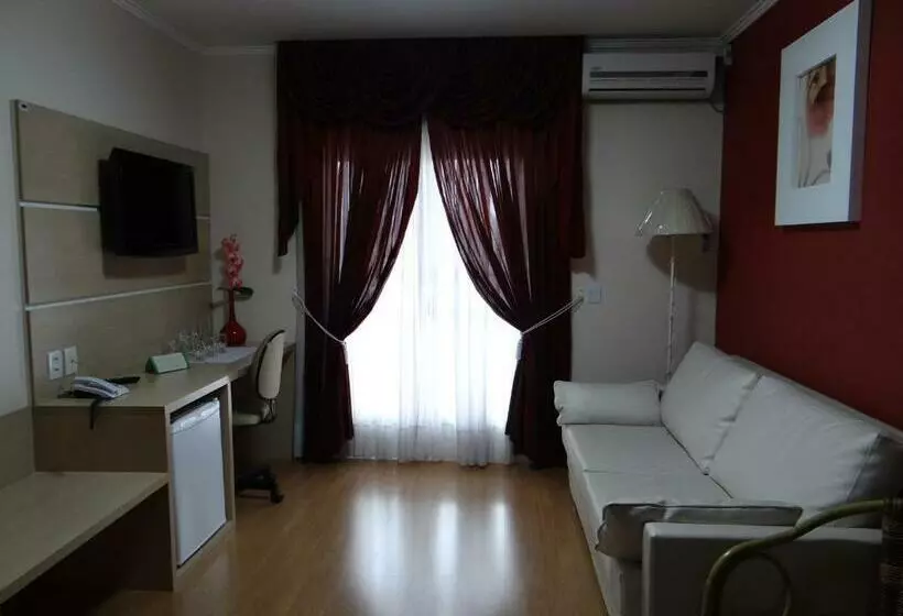Executive-sviitti, Prata Villaggio