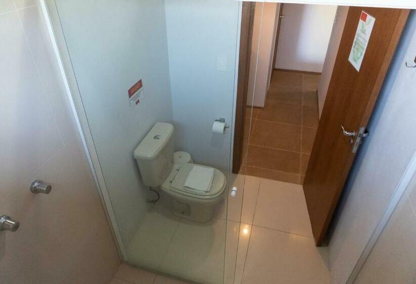 اتاق استاندارد سه نفره, Rossomã