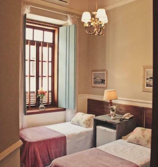 חדר סטנדרט לשלושה, Vila Nova Do Príncipe