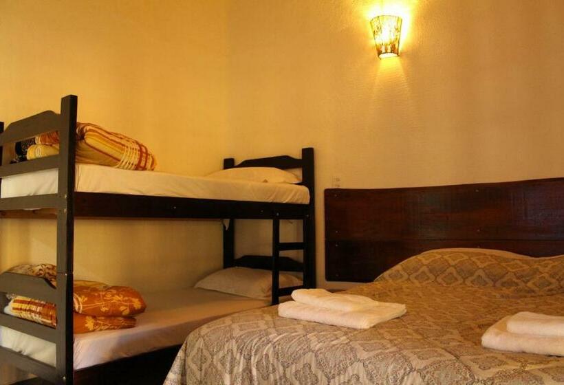 シャレー1寝室, Guappo Socorro