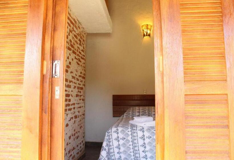 シャレー1寝室, Guappo Socorro