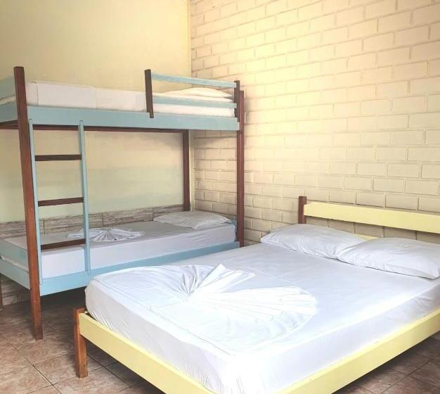Четырехместный Номер Классик, Bonito Hi Hostel E Pousada