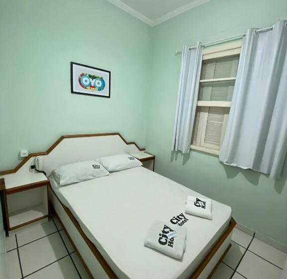 标准间, City Hotel, Curitiba