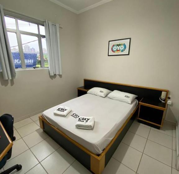 标准间, City Hotel, Curitiba