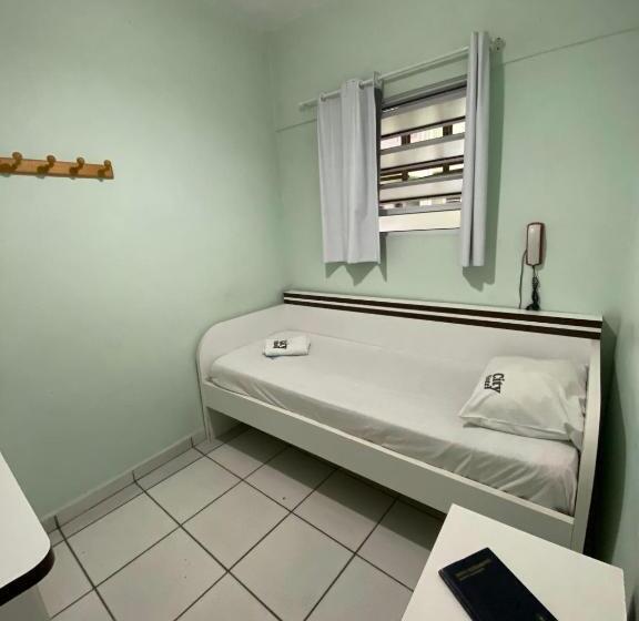 اتاق استاندارد یک نفره, City Hotel, Curitiba