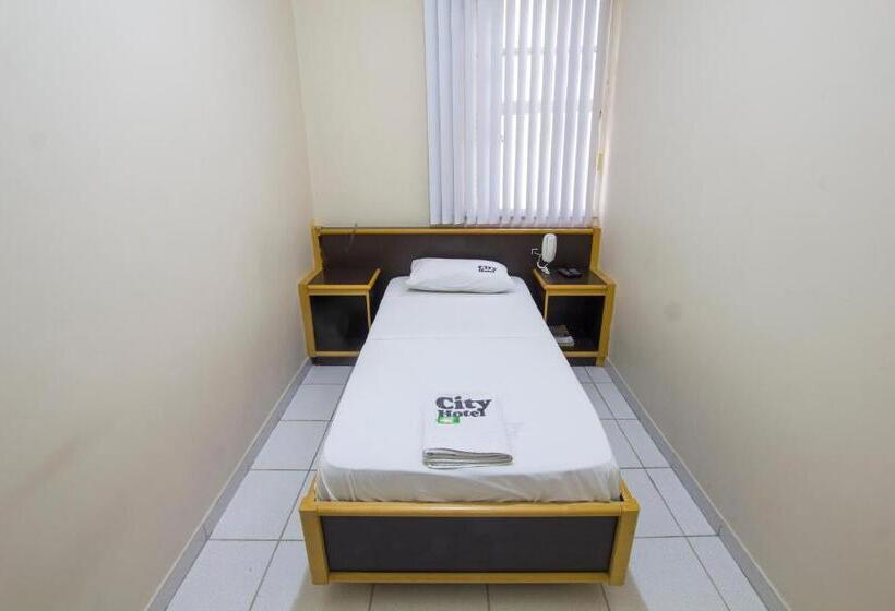 标准单人间, City Hotel, Curitiba