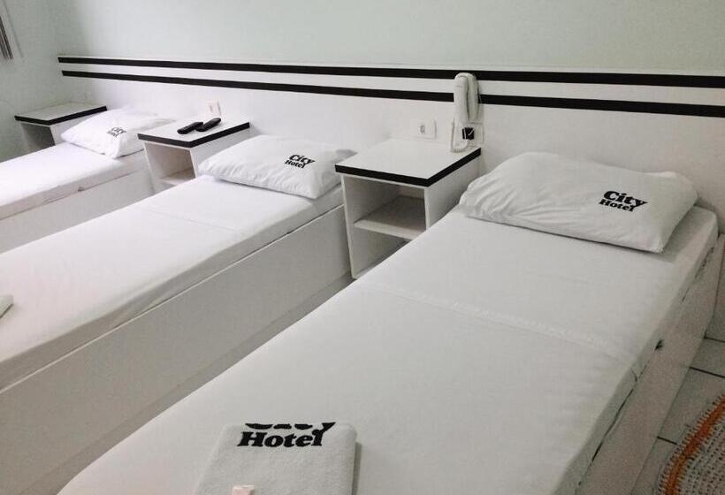 标准三人间, City Hotel, Curitiba