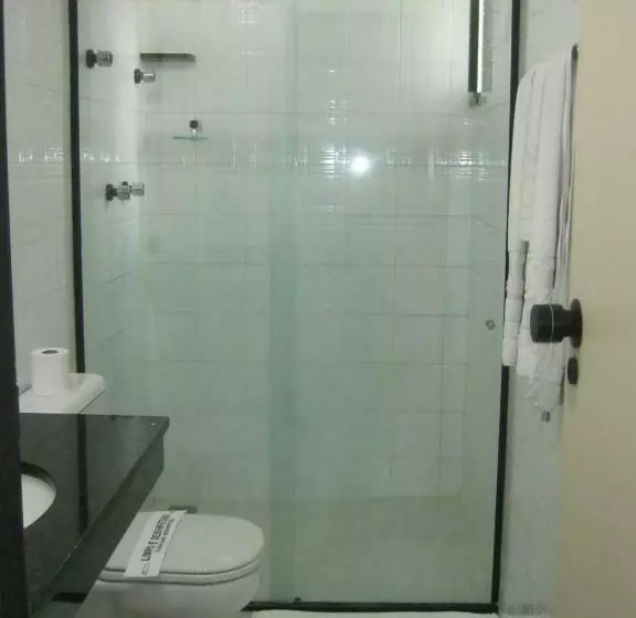 Deluxe Kolmen Hengen Huone, Alagoinhas Plaza
