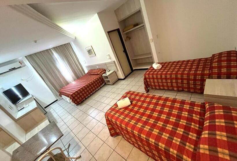 חדר סטנדרט לארבעה, Alagoinhas Plaza