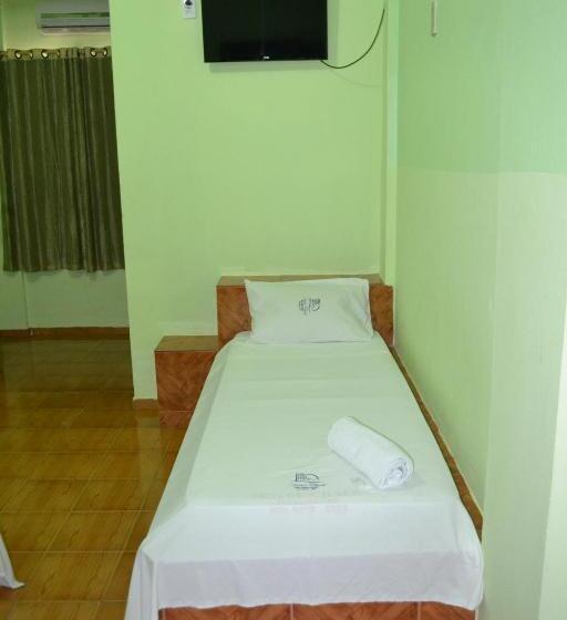 标准三人间, Chalé Ji Parana