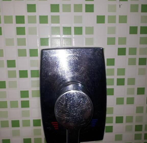 经济四人房间, Chalé Ji Parana