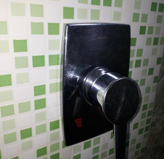 经济四人房间, Chalé Ji Parana