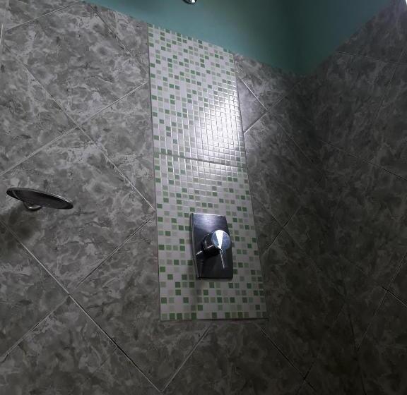 经济四人房间, Chalé Ji Parana